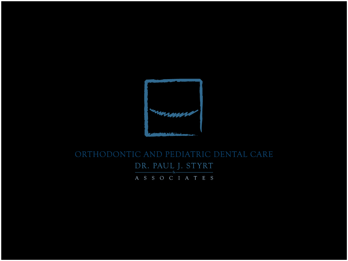 Diseño de Logo por Ajay Soni para Dr. Paul J Styrt Orthodontics | Diseño #3692692