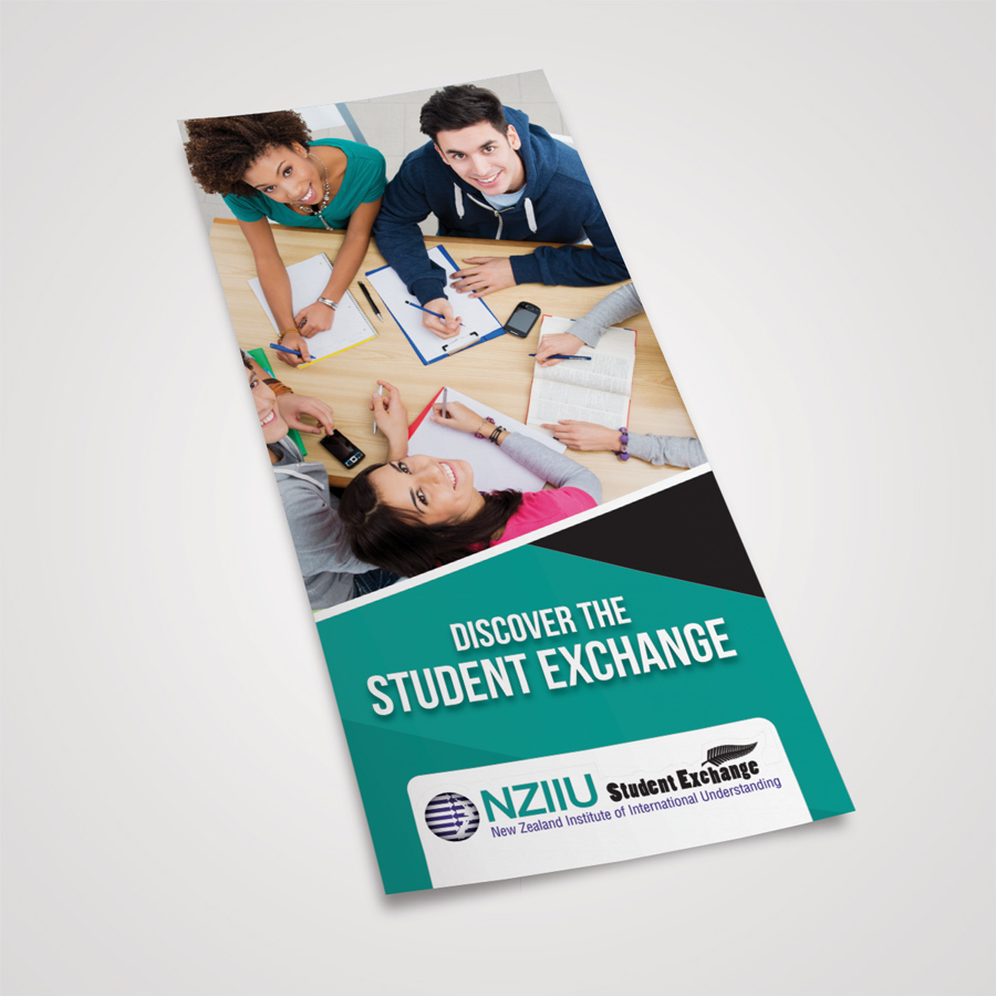 Brochure Design by JCR for NZIIU | Design #3459191