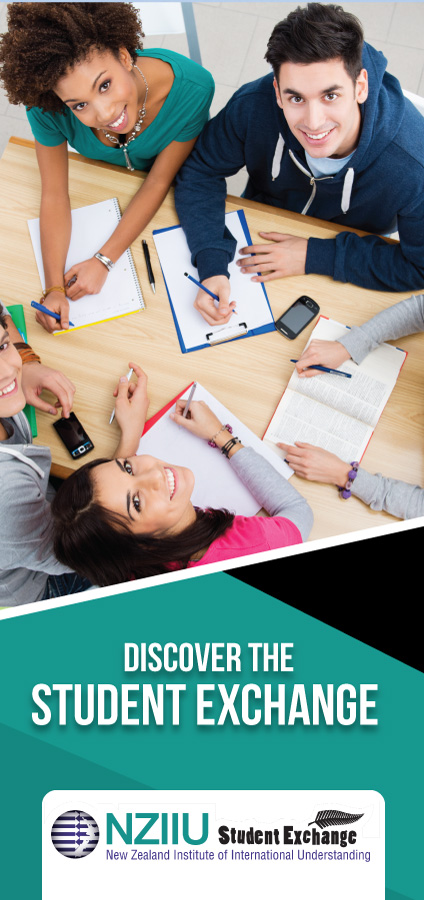 Brochure Design by JCR for NZIIU | Design #3459199