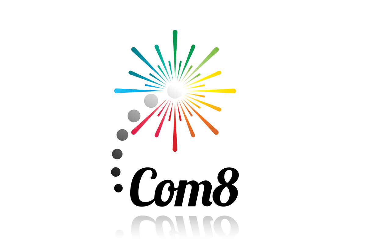 Diseño de Logo por My Creative Half para COM8 | Diseño #905527