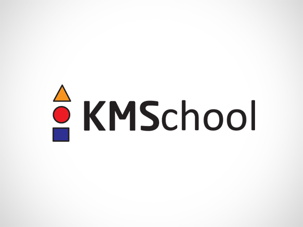 Design de Logo par Omega pour KMSchool | Design #990573