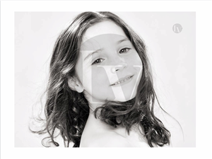 Diseño de Logo por harryshout para Loreto Villarreal | Diseño: #3814905