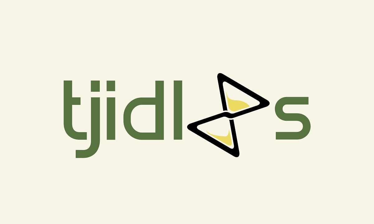 Logo Design by Laleh for Private | Design #1055117