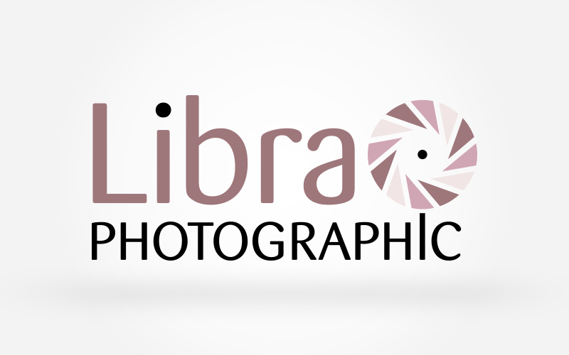 Design de Logo par TheBrandForYou.Com pour Libra Photographics | Design #4011859