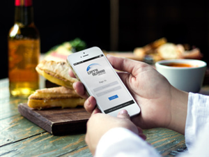 App Design by Cris Tran for this project | Design: #4185308