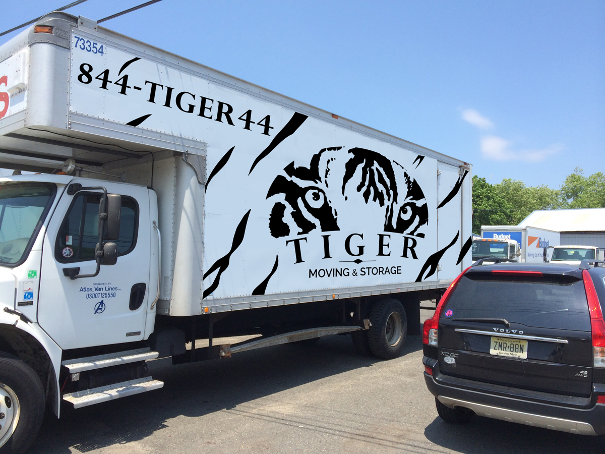 Diseño de Señalética por Eddie Ech para este proyecto | Diseño #4368201