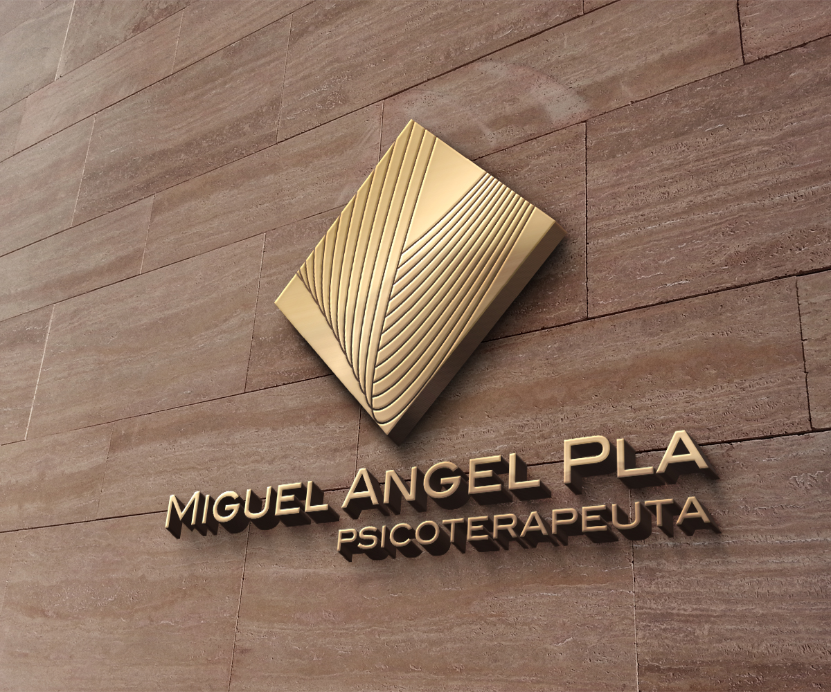 Logo Design by andreia.morgado for this project | Design #4448622