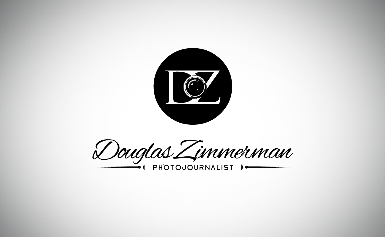Design de Logo par Sarah Mathews pour Douglas Zimmerman | Design #1312196
