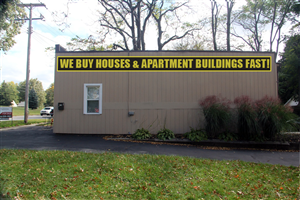 Real Estate company needs Signage or Banner on Building | Schilder-Design von Nelsur