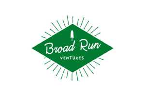 Logo Design by Hoang Xuan Huy