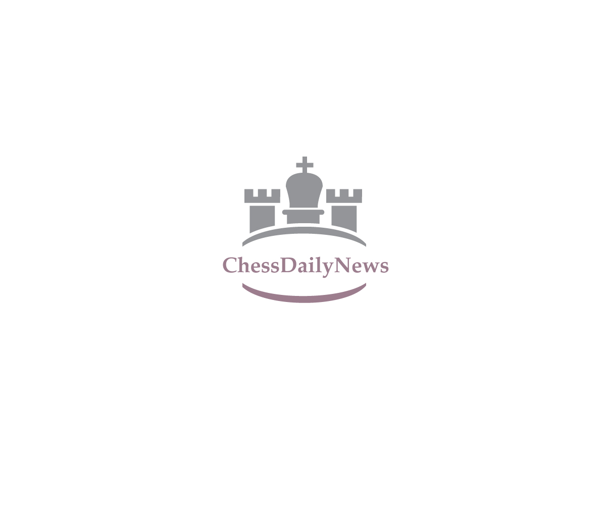 Logo Design by kostasftp for OnlineChessLessons LLC | Design #5221640