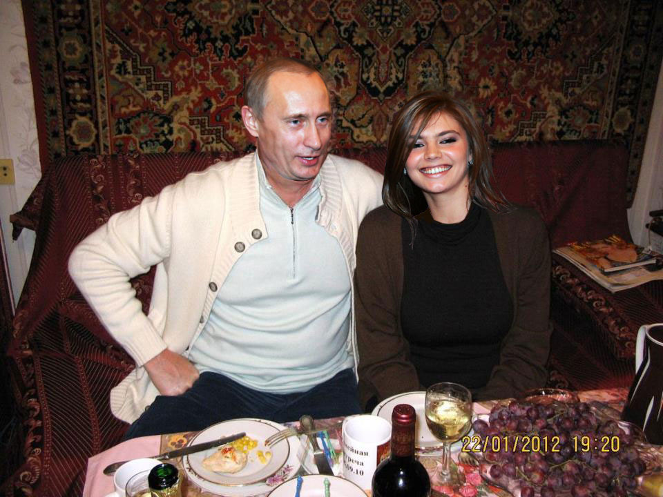 Photoshop Design by H3X for DesignCrowd LLC | Design #5296173