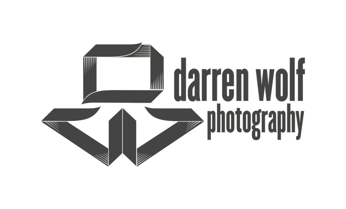 Logo-Design von onedmc für Darren Wolf Photography | Design #5560595