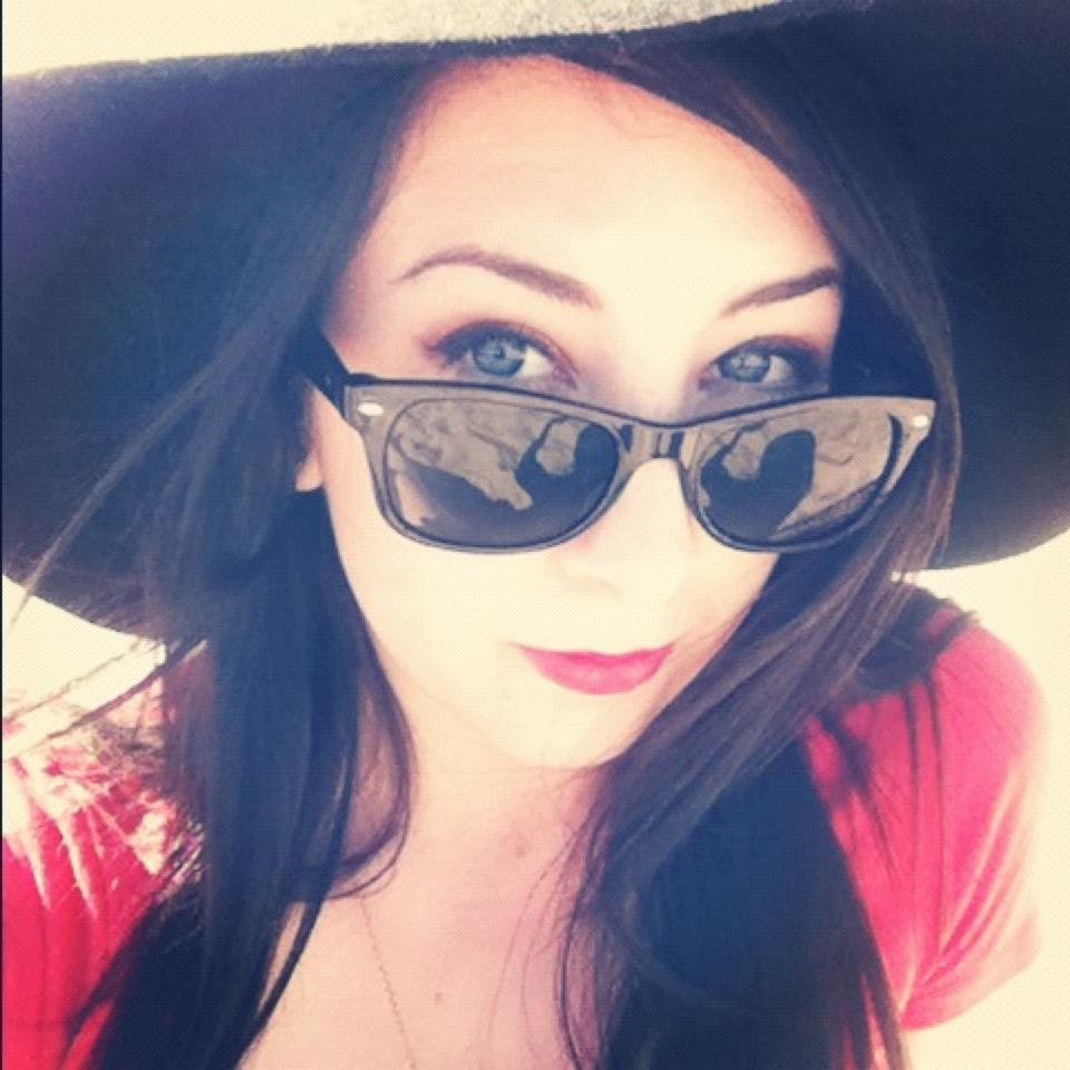 CaptnChristiana's profile picture