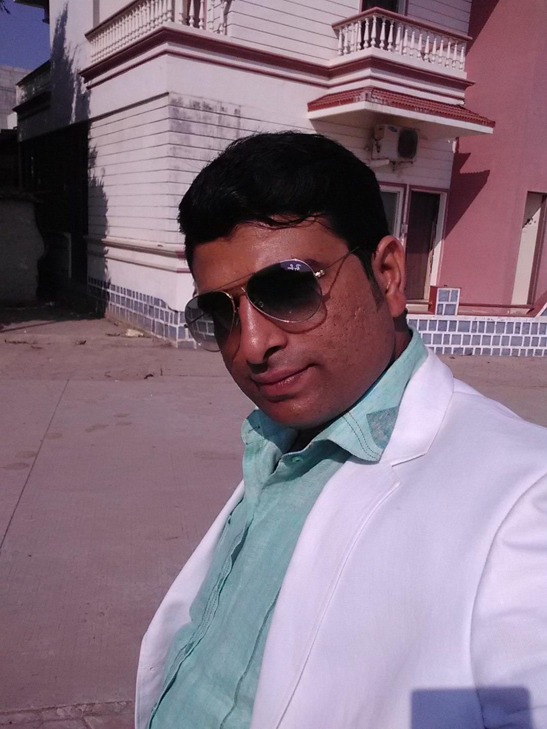 Miracle Art's profile picture