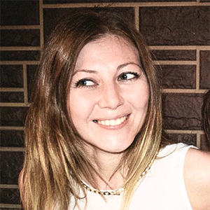 AlbinaNova's profile picture
