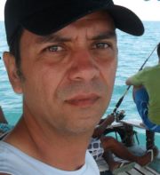 eri barros's profile picture
