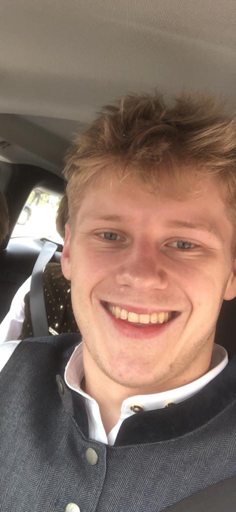 CreatorTom's profile picture