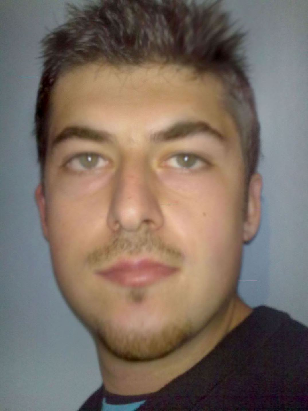 emirow's profile picture