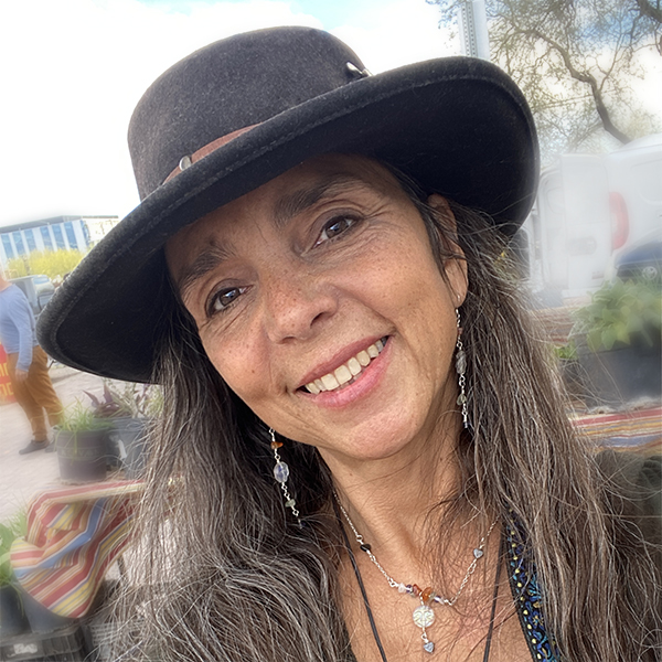 Donna Gentile Creative's profile picture
