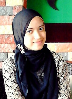 Setya Rini's profile picture