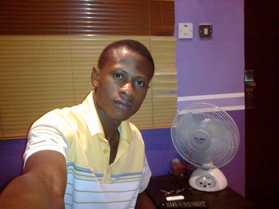 tosinbackry's profile picture