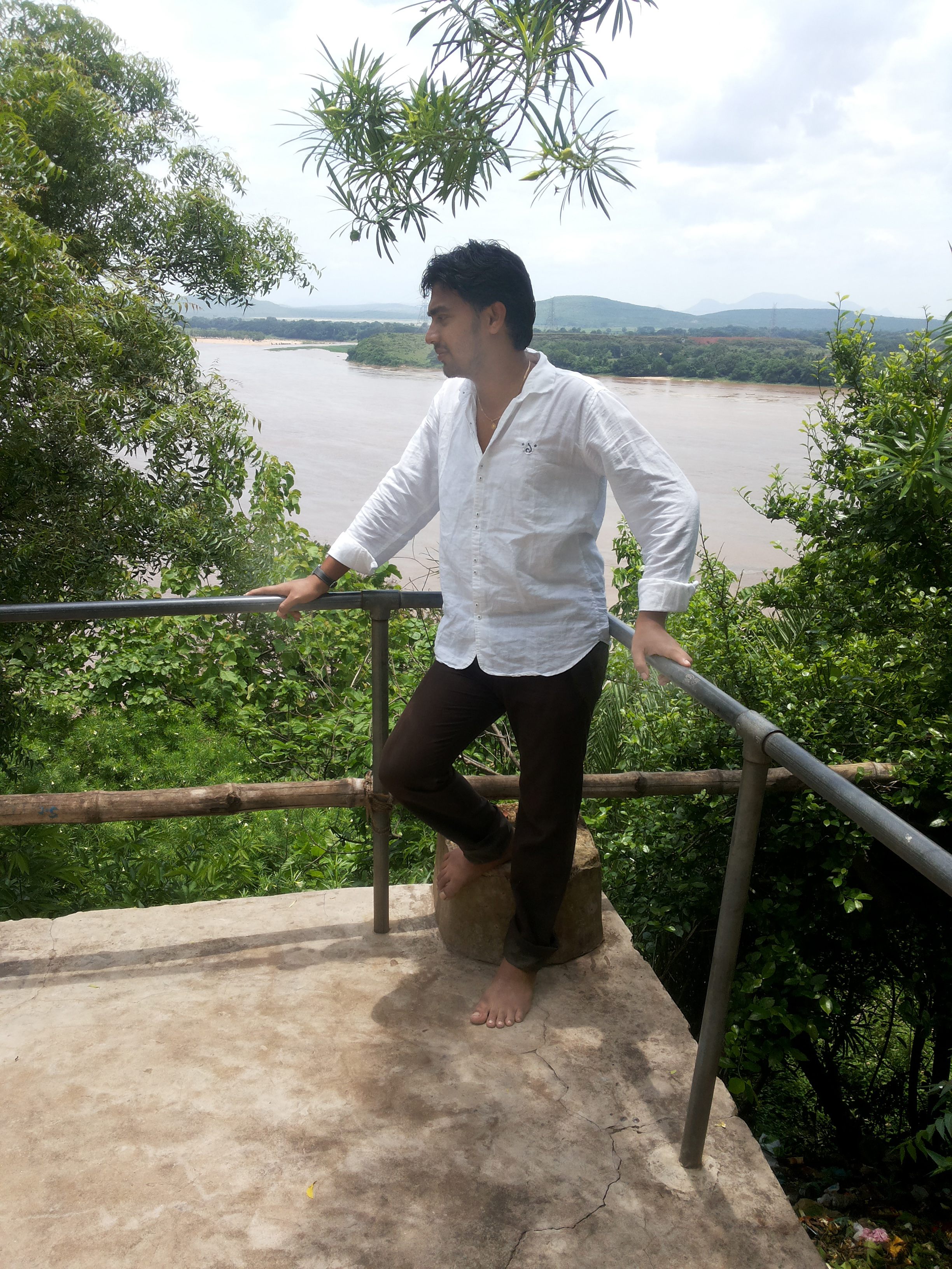 RJnetwork's profile picture
