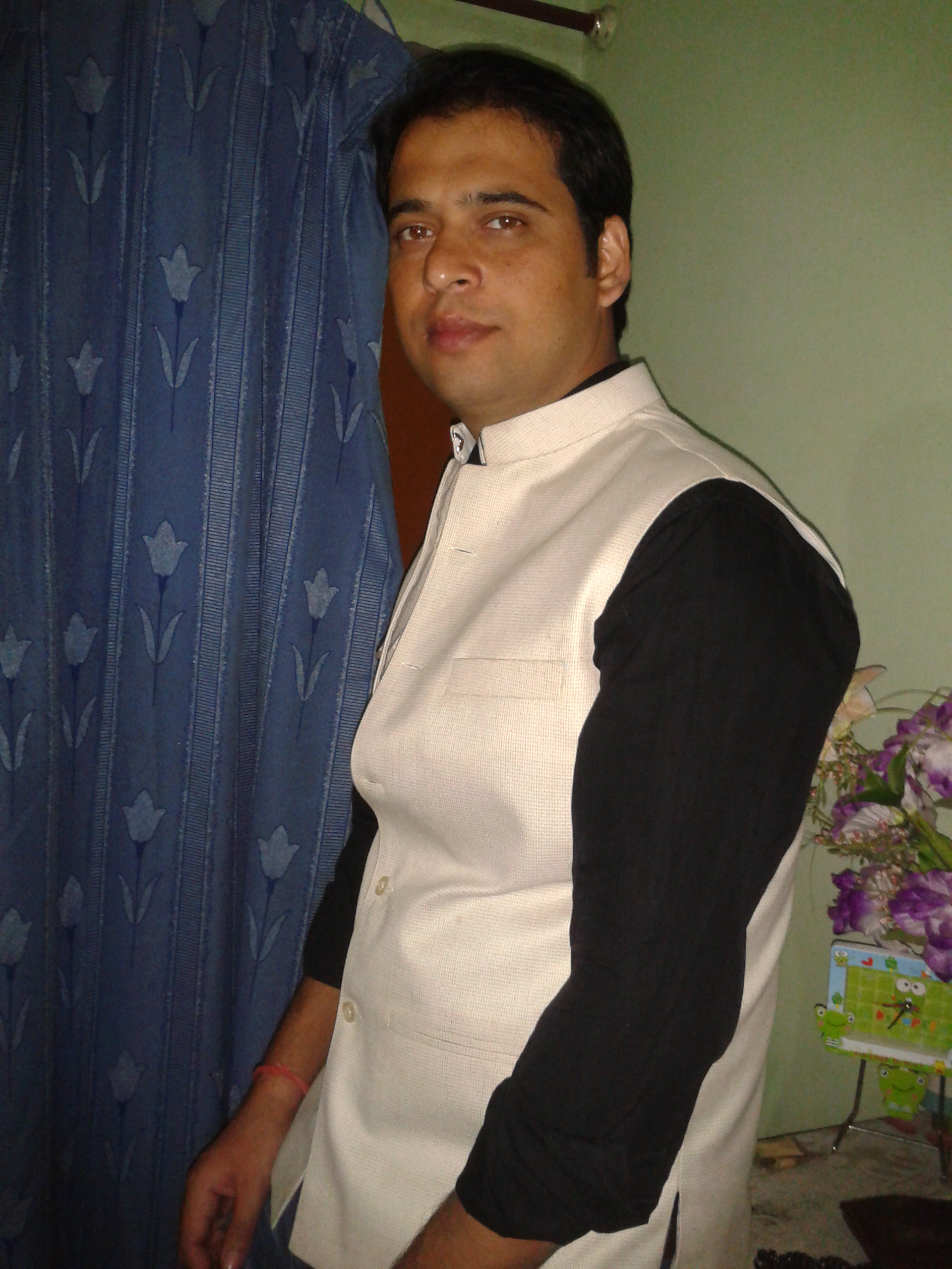 Neeraj Tomar's profile picture