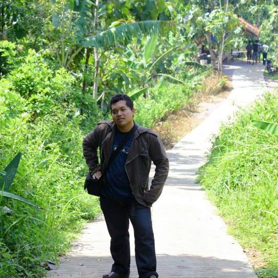 danar patmana's profile picture