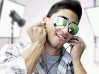Nadeem HoosainT's profile picture