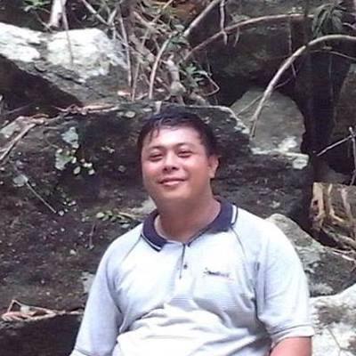 mombunheng's profile picture