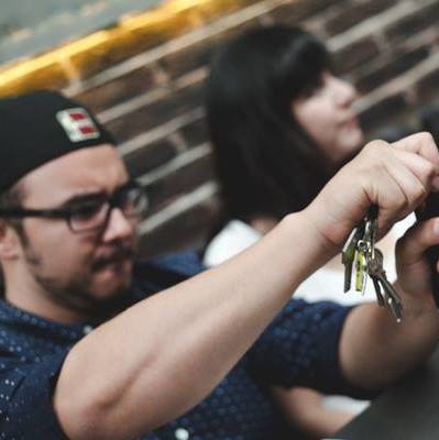 EasyIzzy's profile picture