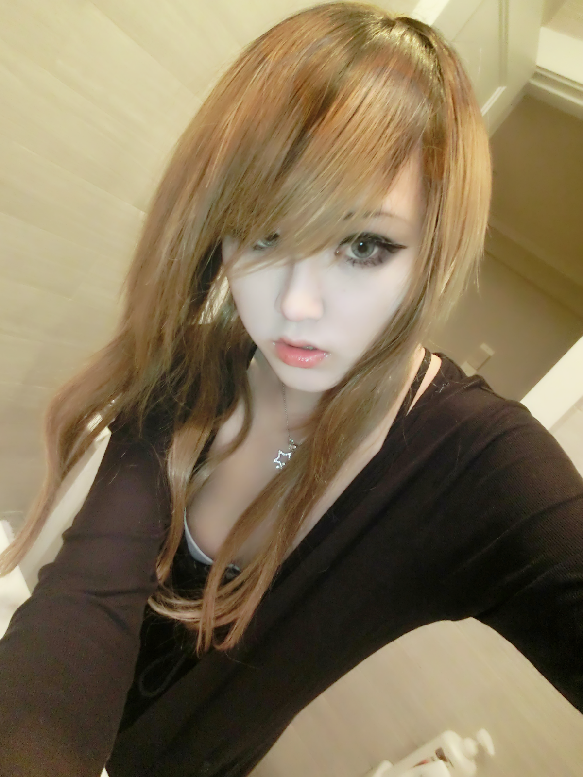 amekashix's profile picture