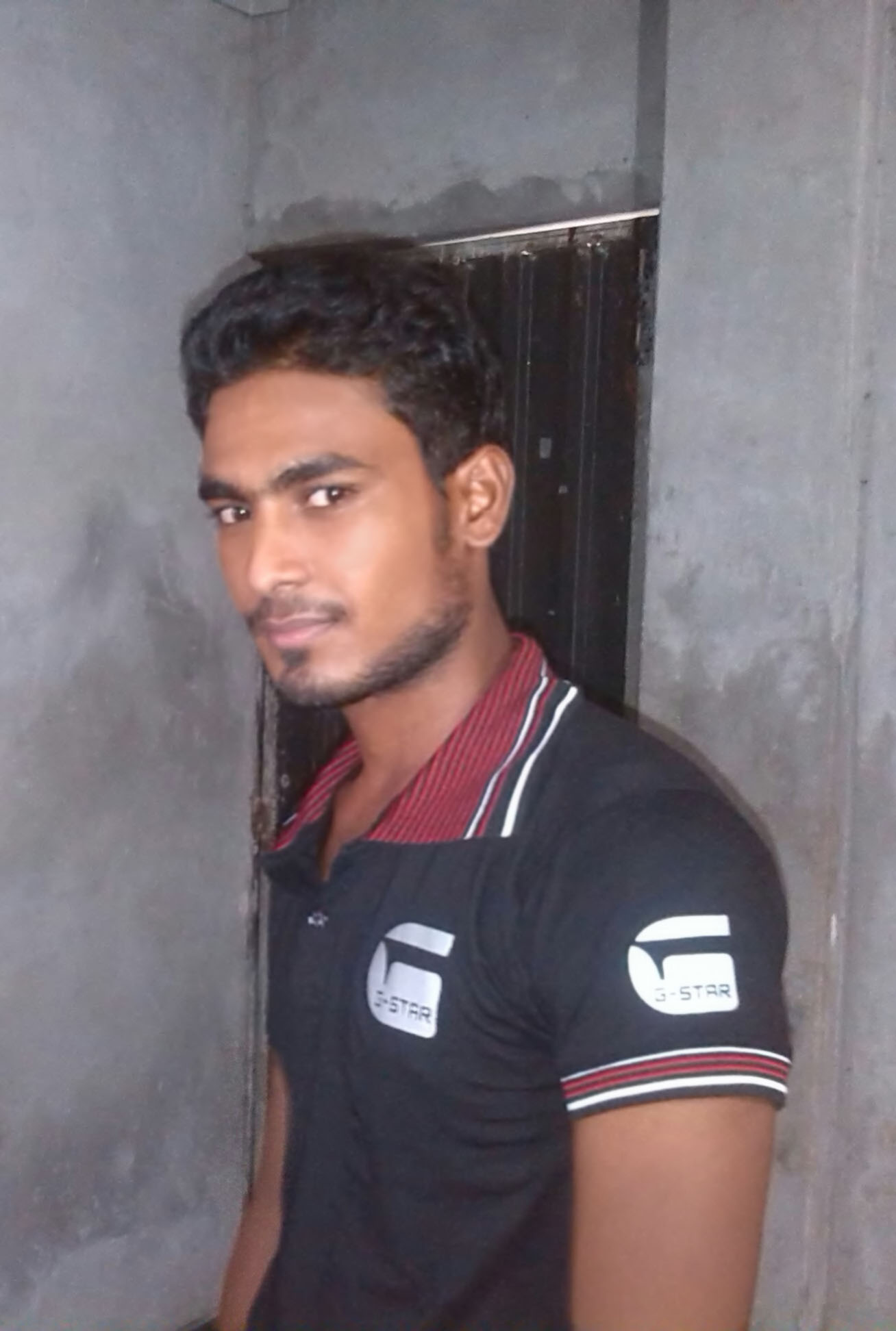 Naim 33's profile picture