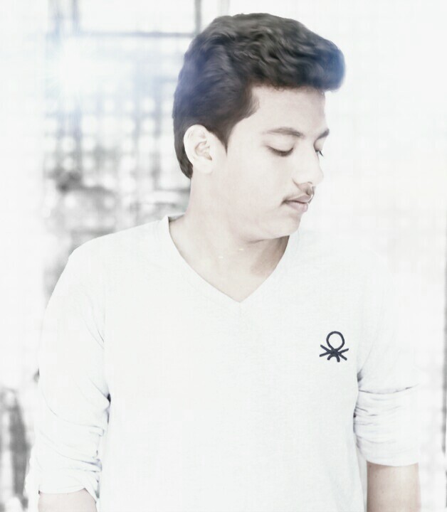 vtharun's profile picture