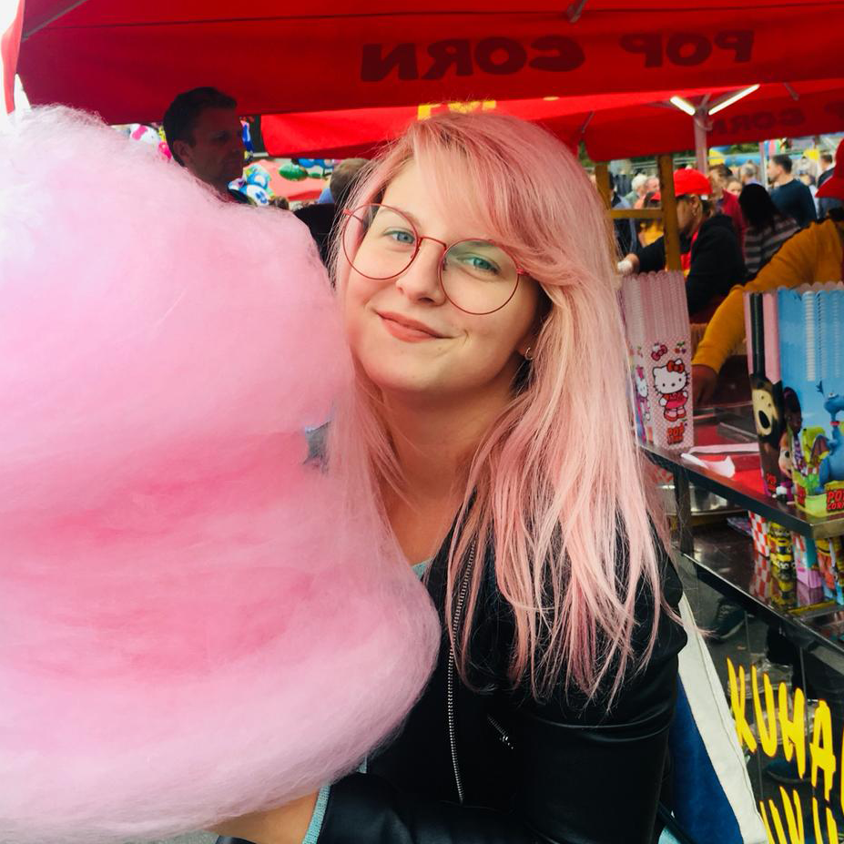 saralucasi's profile picture