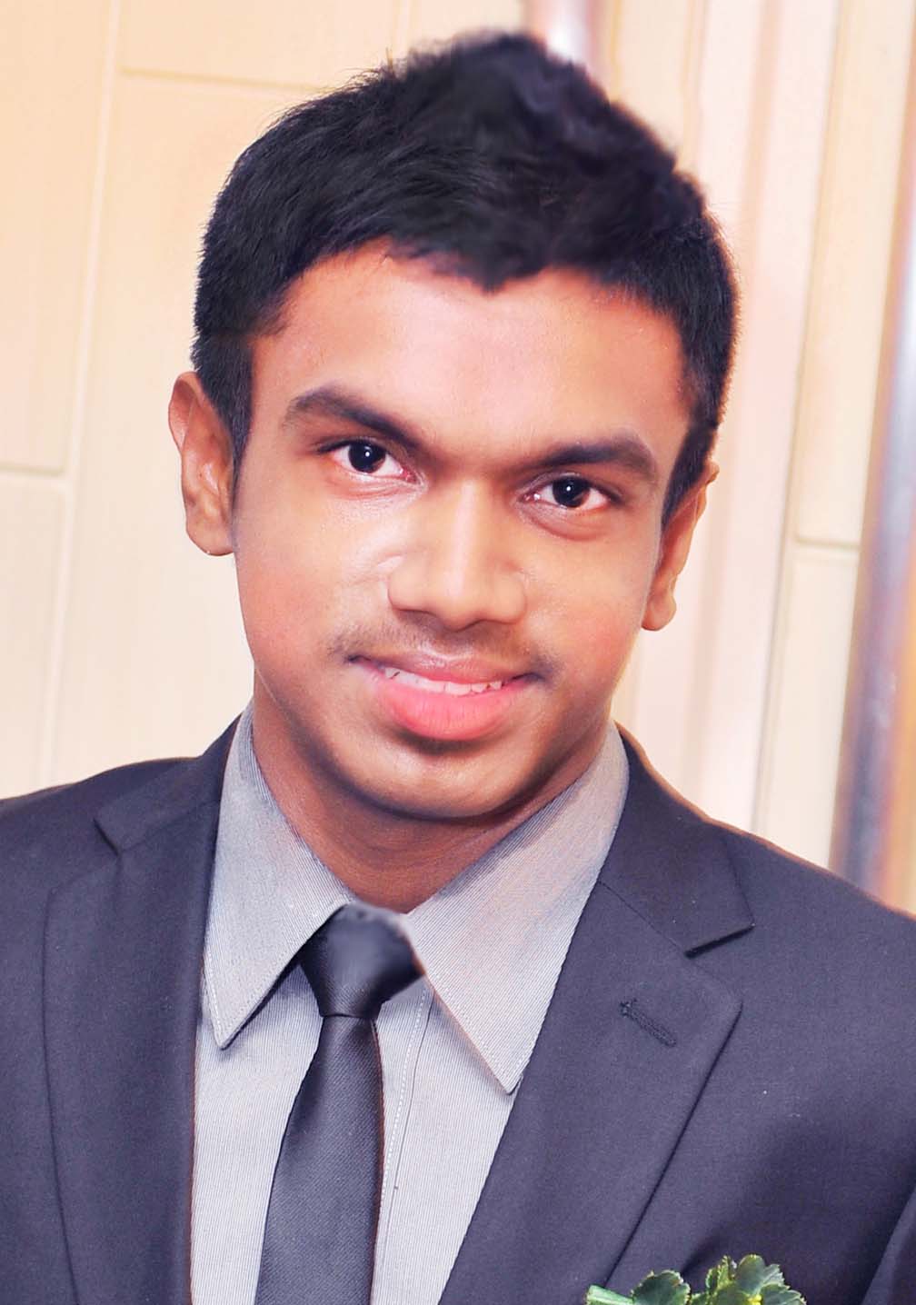viknesh chinayah's profile picture