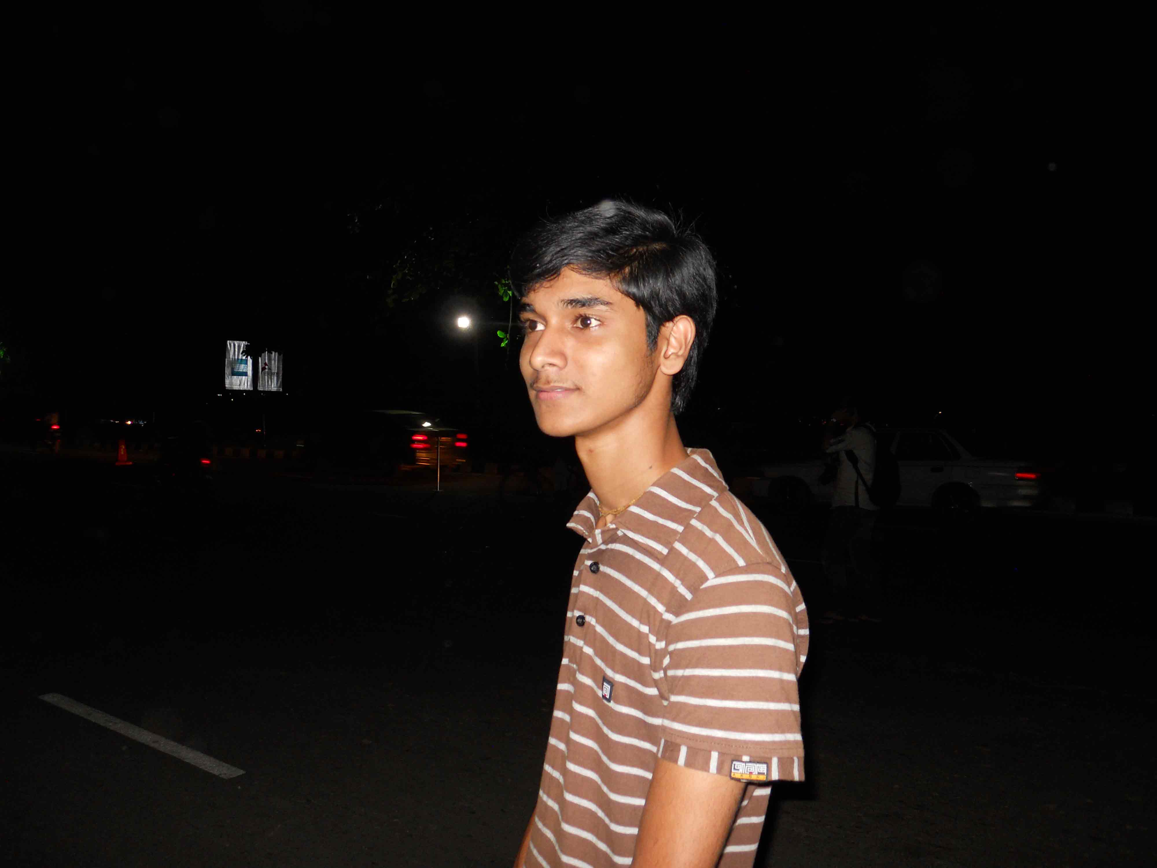 logoramaa's profile picture