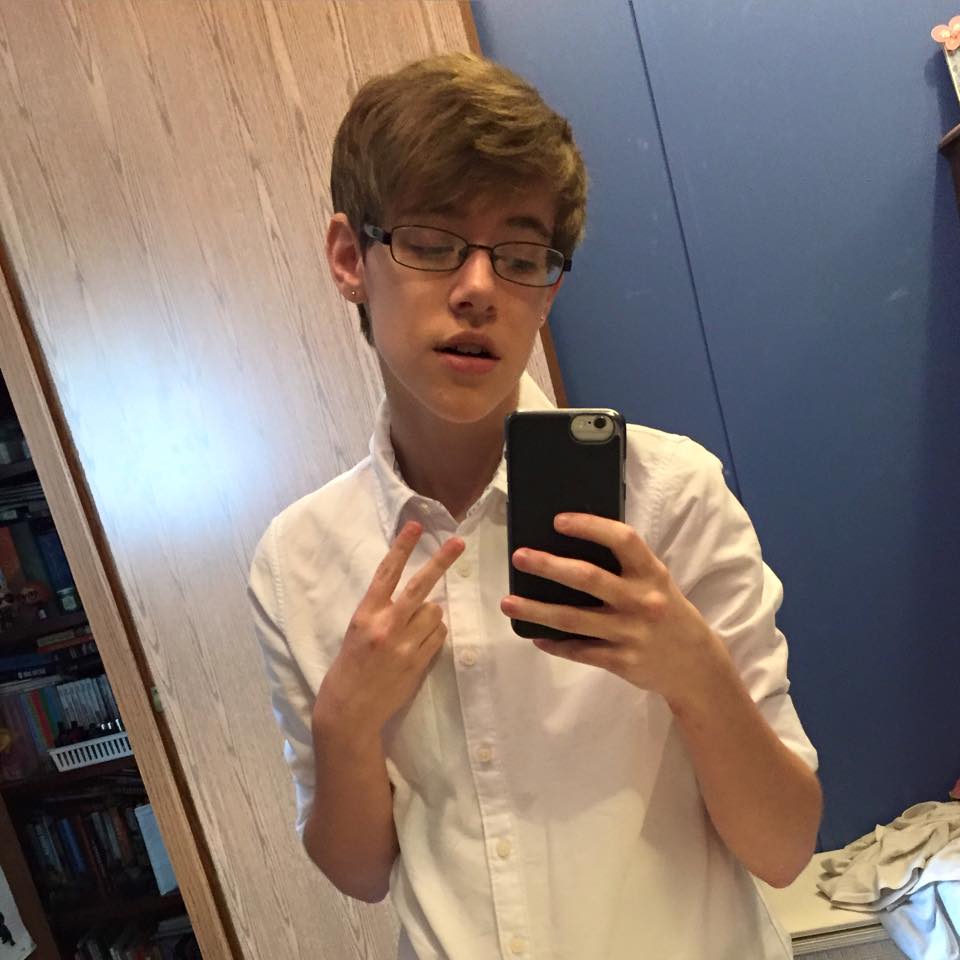 fhhofficial's profile picture