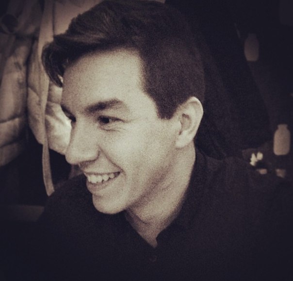 DamianDreamDesign's profile picture