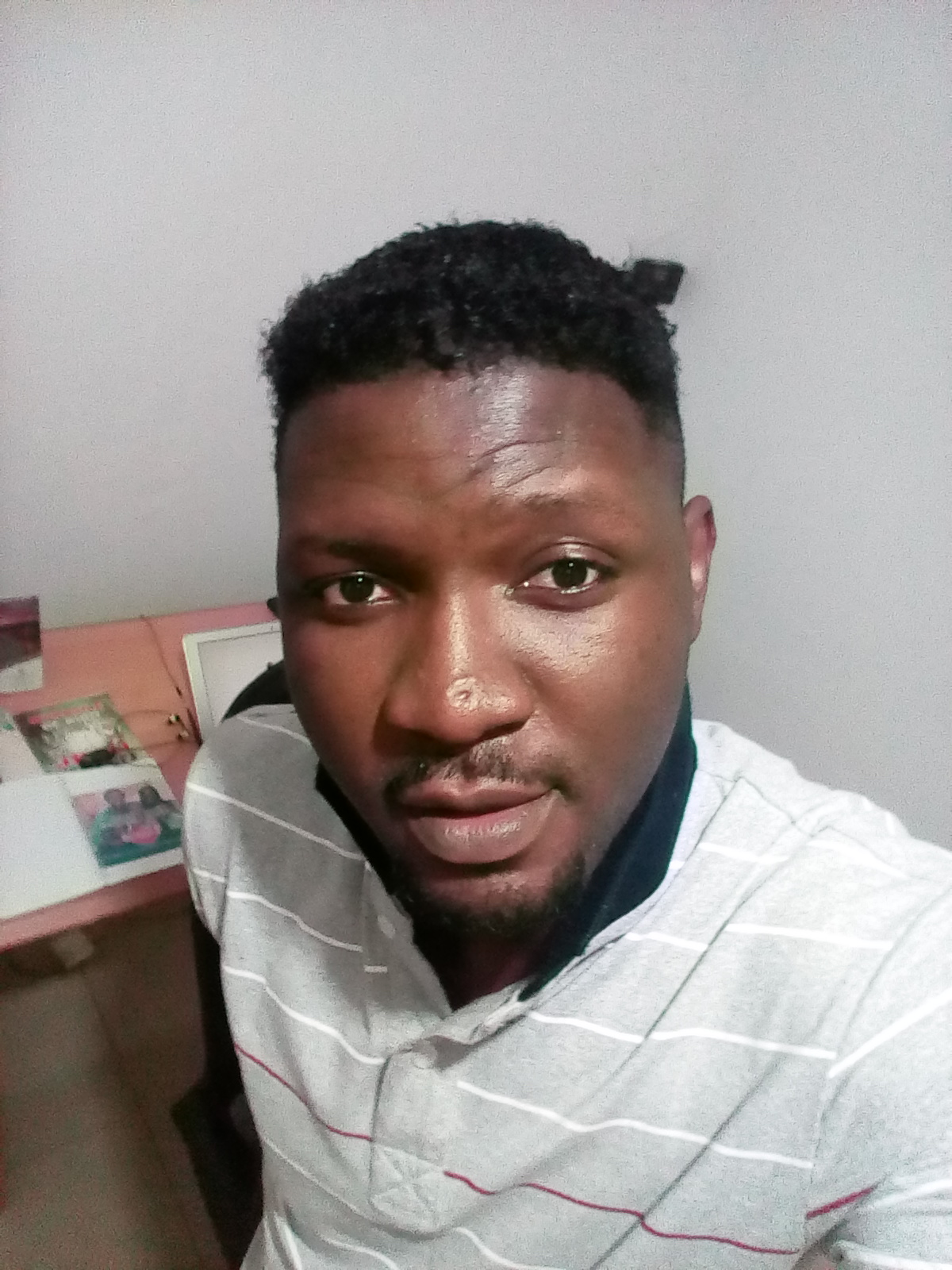 oluseunAra's profile picture
