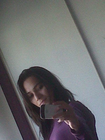 Aqsa's profile picture