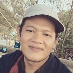 dSukronn's profile picture