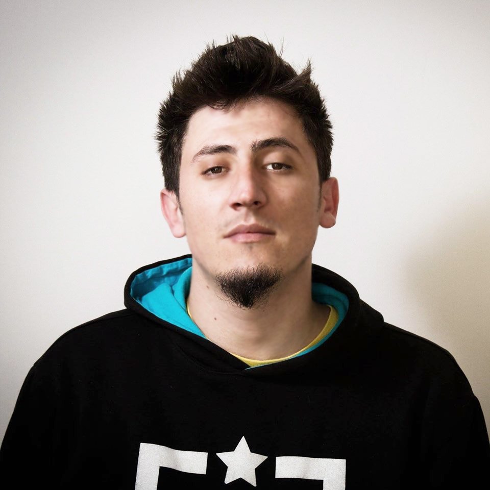 gdesignaz's profile picture