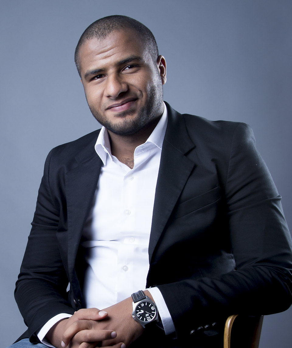 Aziz90's profile picture