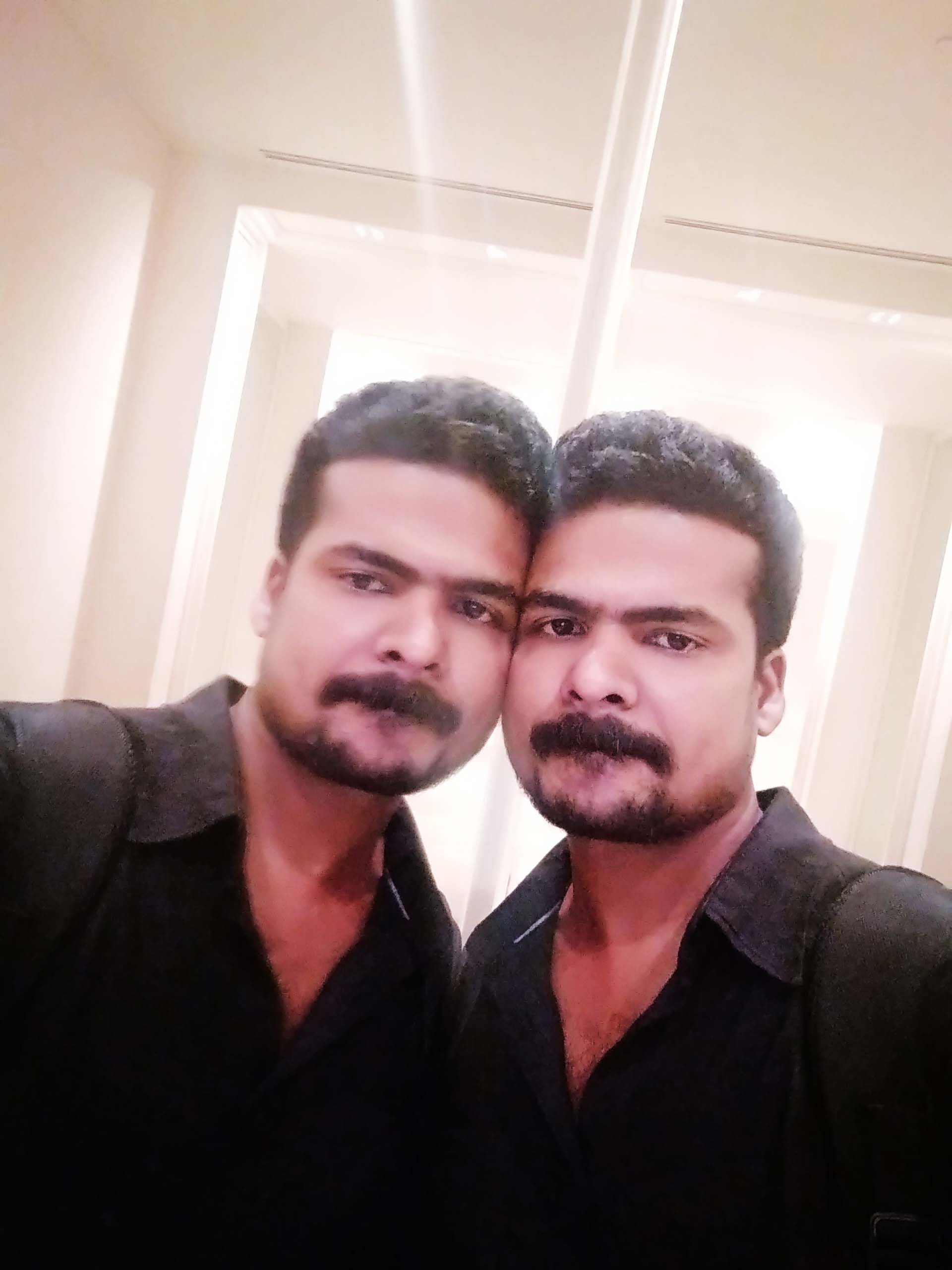 Vinoth legendblockstudios's profile picture