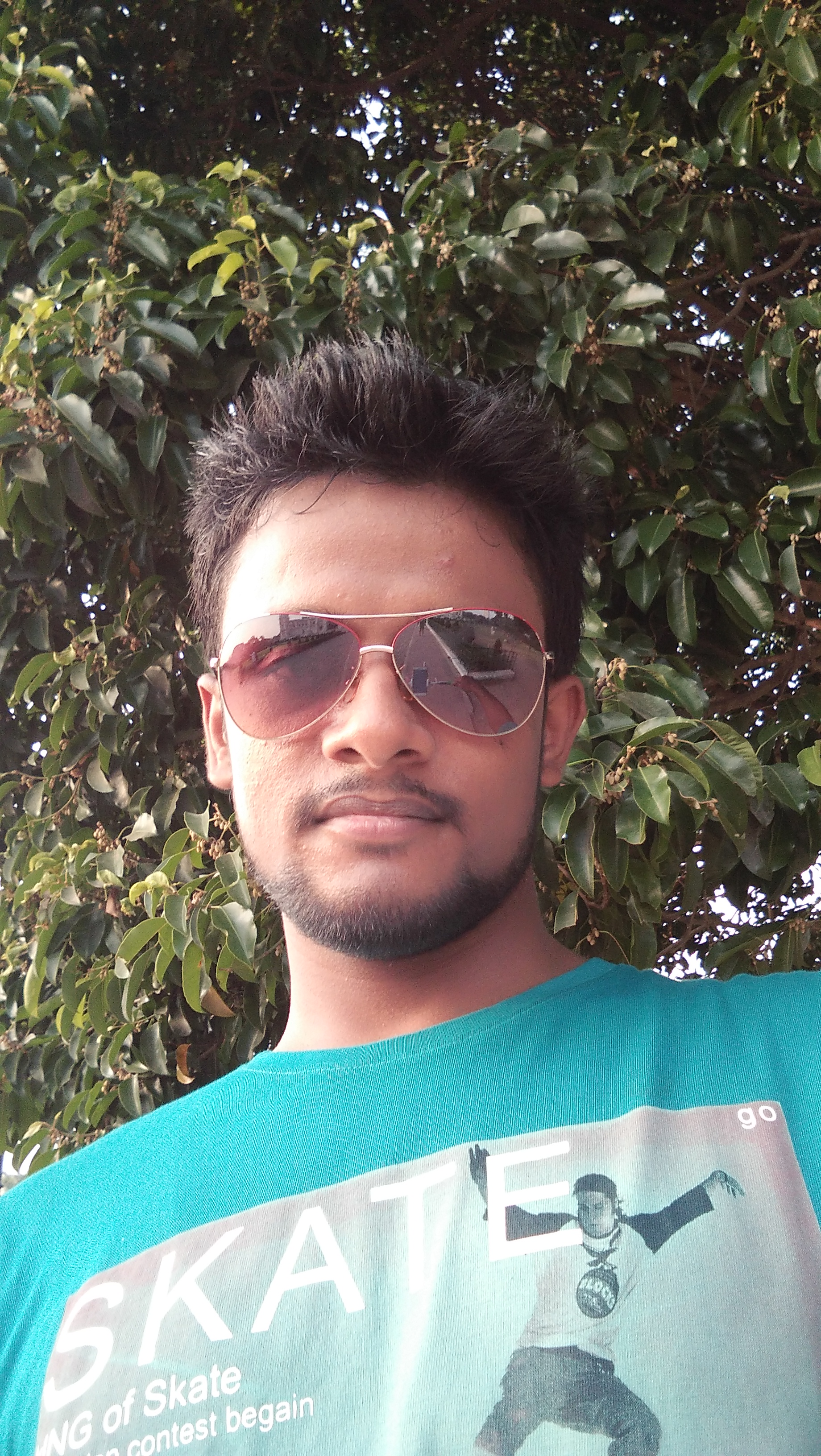 intolap's profile picture