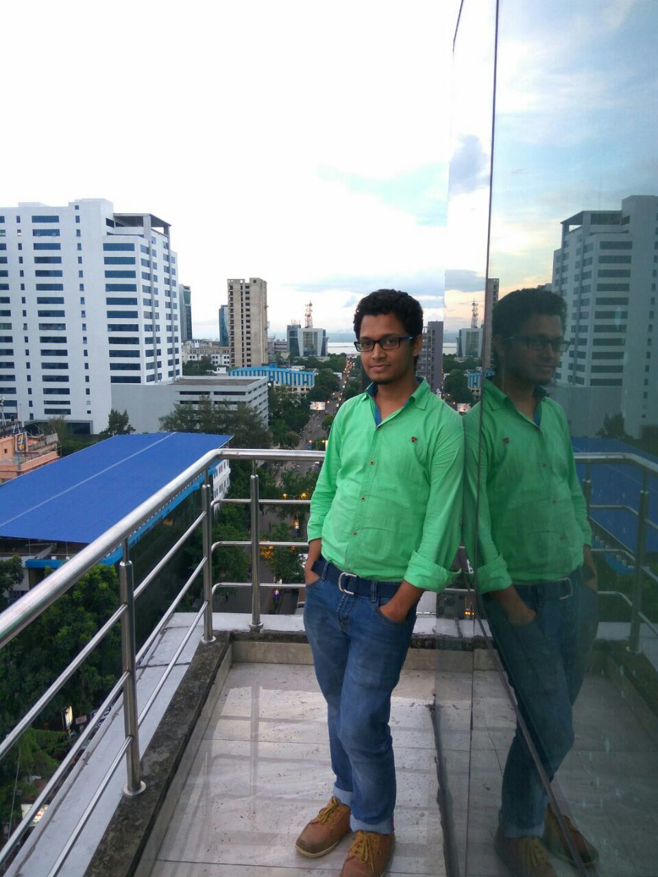 Aziz 4's profile picture