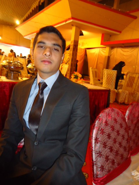 zeeshan01z's profile picture