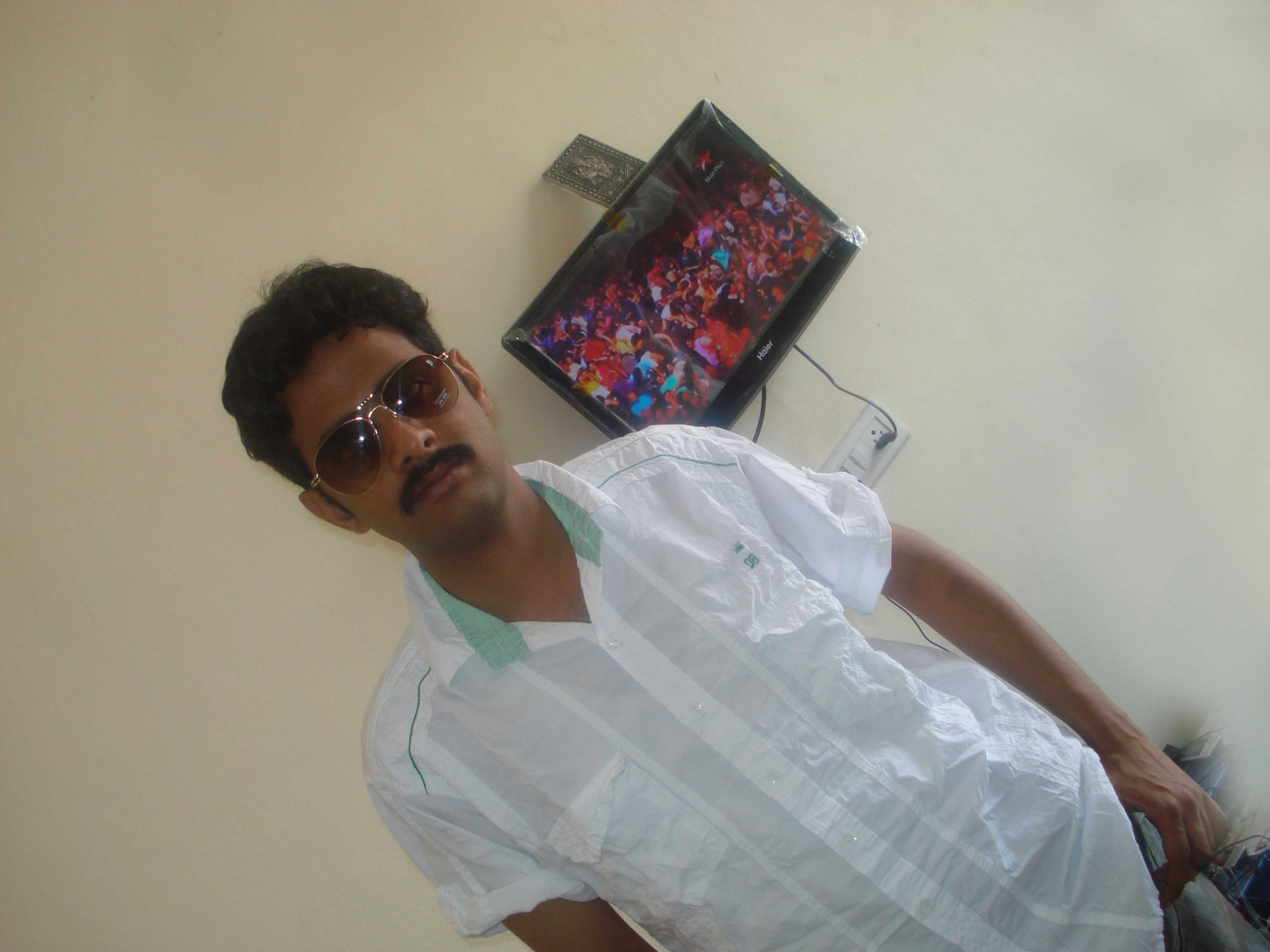kalyan chakravarthi's profile picture